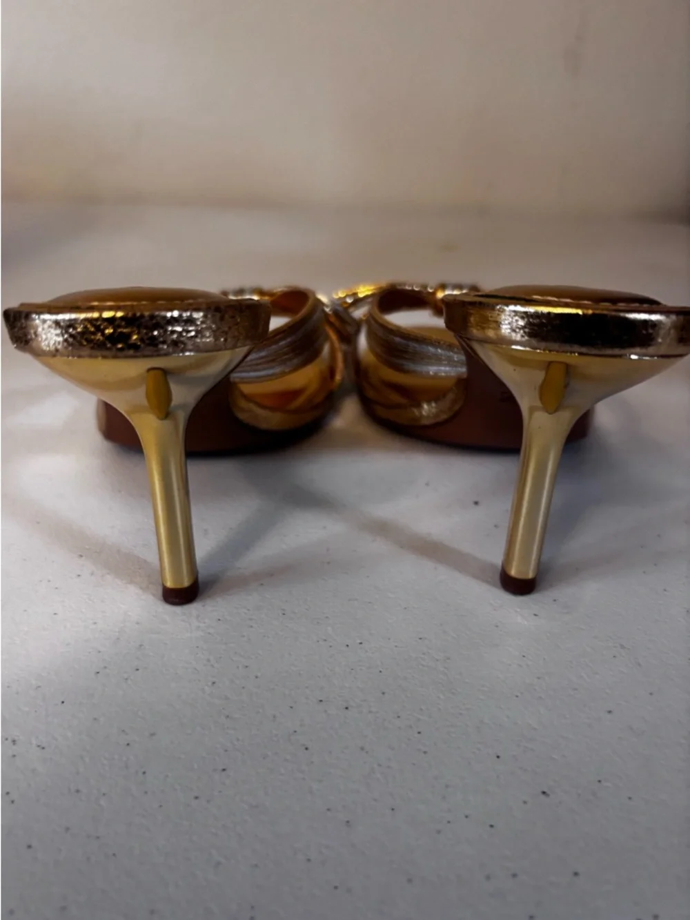 Zara gold metallic bow heeled sandals - Picture 5 of 12